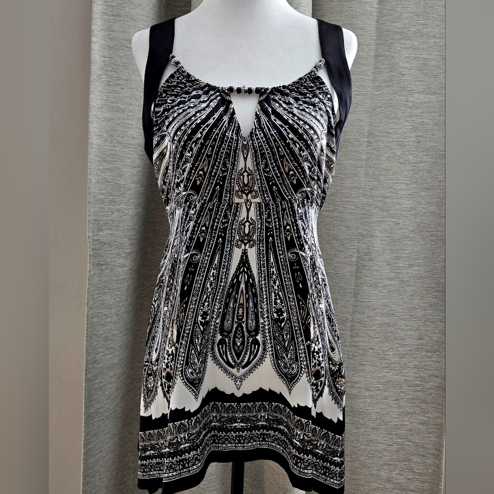 Silk Blouse with keyhole neckline, Like New, Cashé, Black & White Print, XS